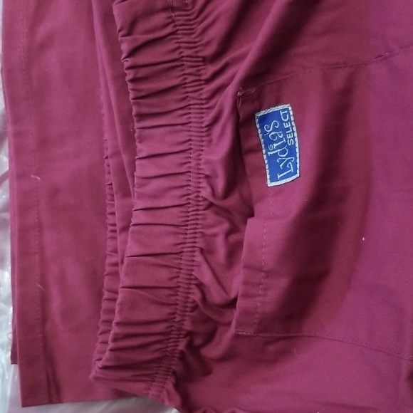 scrub pants - Picture 4 of 11